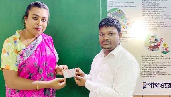 How Pathway is helping third-gender Bulbuli to get his driving license and contributes to improving the quality of life of thousands of such transgender people